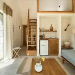 Ergon House Никити