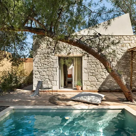 אתר נופש Ergon House