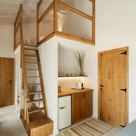 Resort Ergon House