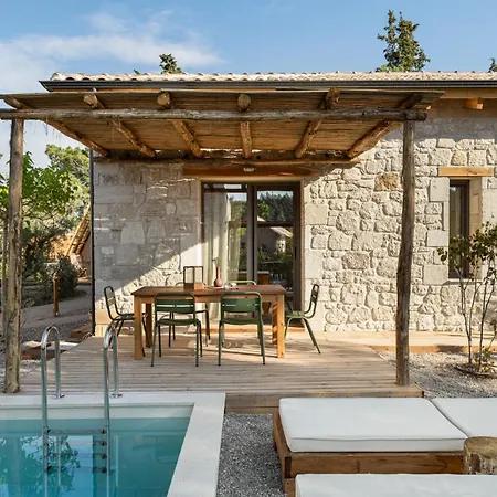 Курортный комплекс Ergon House Никити