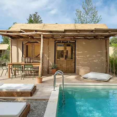 Resort Ergon House