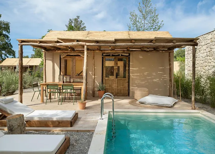 Resort Ergon House